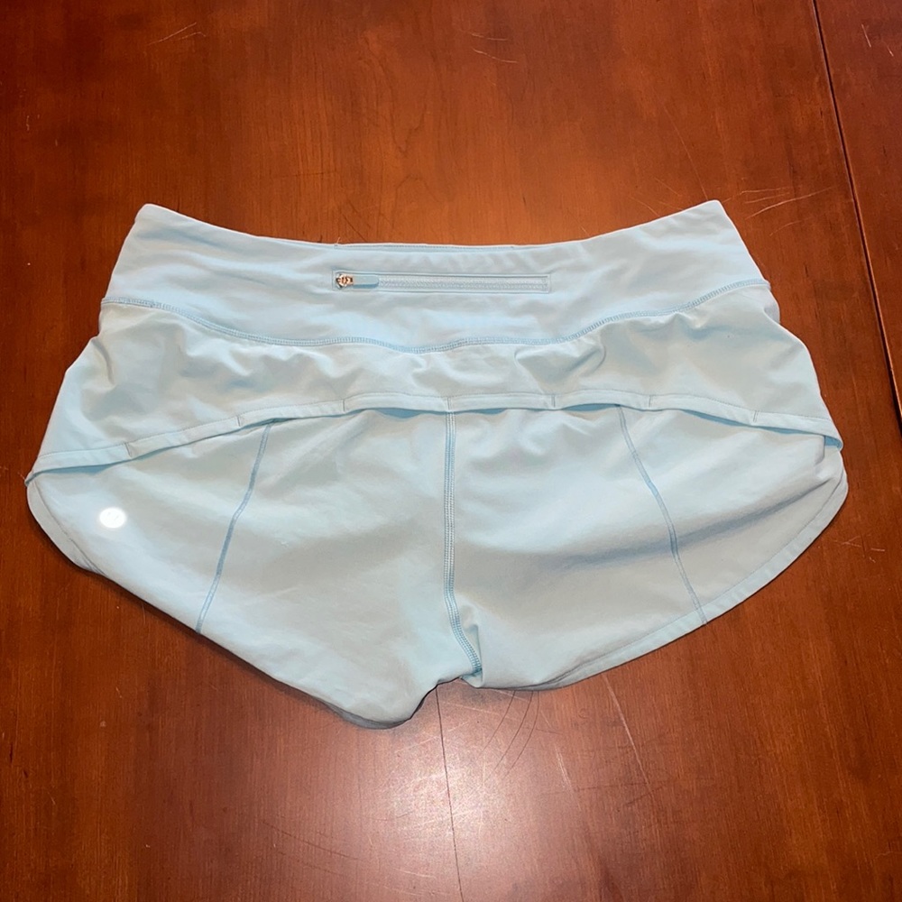 Size 6 Lululemon Speed Up Shorts 2.5”